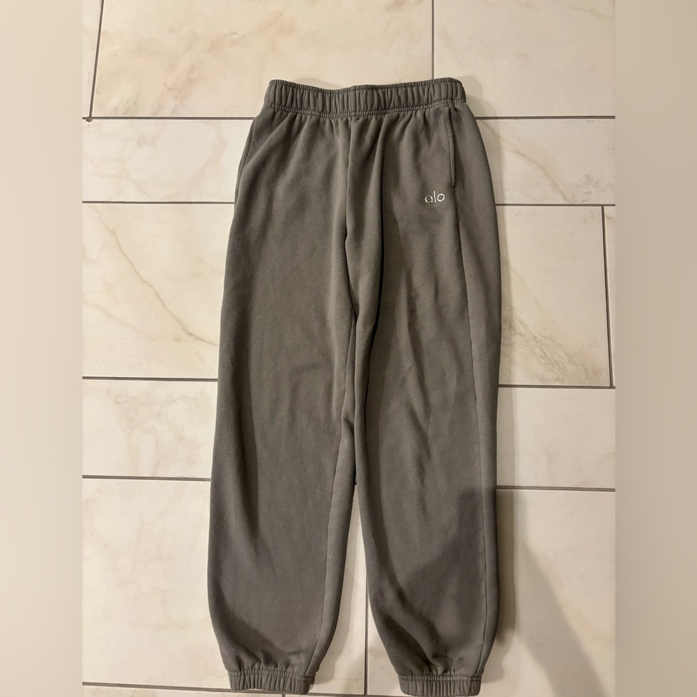 Alo Sweatpants